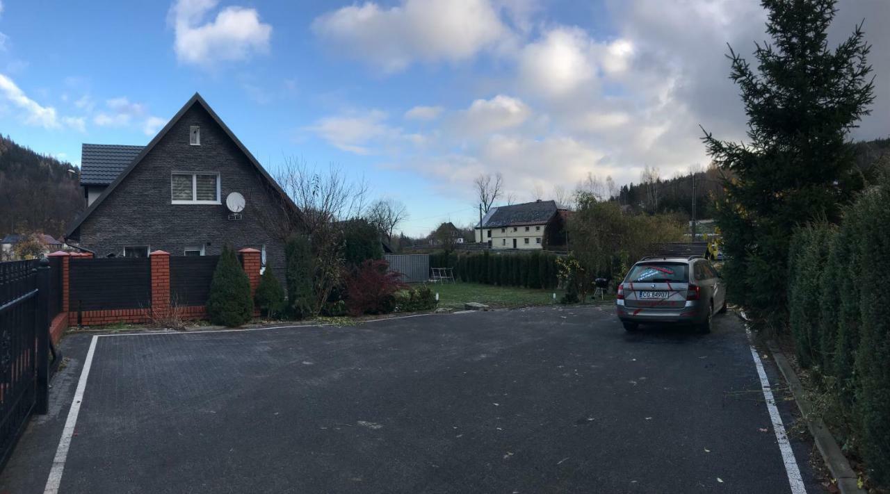 Dom Nad Kwisa Apartment Świeradów-Zdrój Екстериор снимка